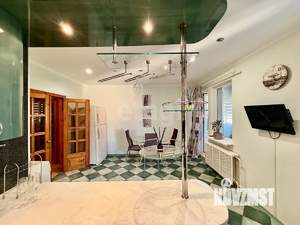 4-к квартира, вторичка, 138м2, 5/6 этаж