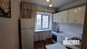3-к квартира, вторичка, 61м2, 5/5 этаж
