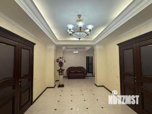 3-к квартира, вторичка, 160м2, 11/11 этаж