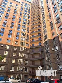 2-к квартира, вторичка, 74м2, 1/18 этаж