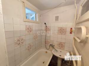 3-к квартира, вторичка, 63м2, 1/5 этаж