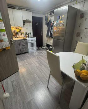 2-к квартира, вторичка, 38м2, 1/1 этаж