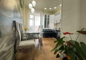 2-к квартира, вторичка, 54м2, 5/12 этаж