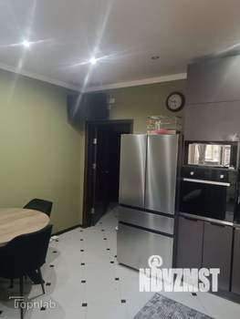 2-к квартира, вторичка, 68м2, 2/5 этаж