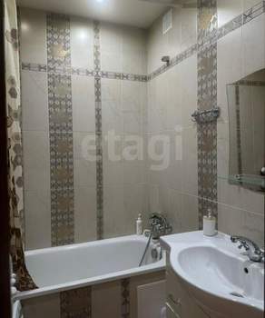 2-к квартира, вторичка, 55м2, 3/6 этаж