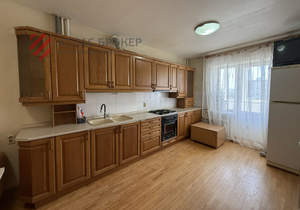2-к квартира, вторичка, 76м2, 4/5 этаж