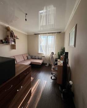 3-к квартира, вторичка, 84м2, 2/2 этаж