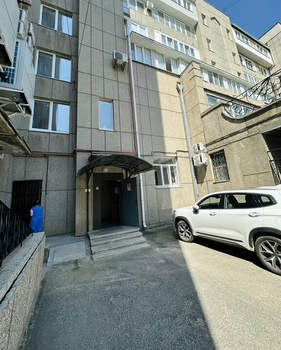 5-к квартира, вторичка, 165м2, 6/6 этаж