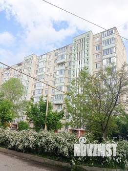 3-к квартира, вторичка, 72м2, 1/10 этаж