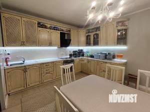 4-к квартира, вторичка, 122м2, 3/5 этаж