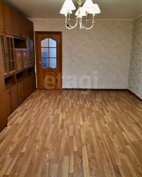 3-к квартира, вторичка, 76м2, 9/10 этаж