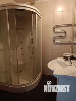 2-к квартира, вторичка, 68м2, 8/10 этаж