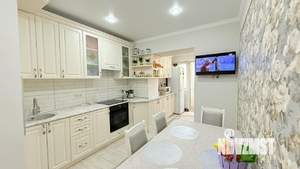 2-к квартира, вторичка, 65м2, 10/18 этаж