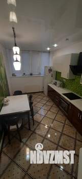 2-к квартира, вторичка, 64м2, 1/15 этаж