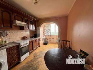 2-к квартира, вторичка, 80м2, 4/10 этаж