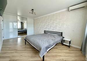 2-к квартира, вторичка, 56м2, 8/9 этаж