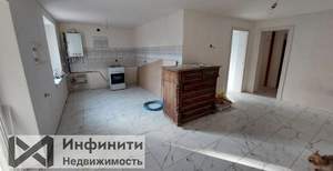 4-к квартира, вторичка, 95м2, 1/2 этаж