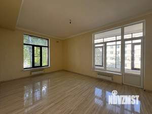 4-к квартира, вторичка, 142м2, 2/9 этаж