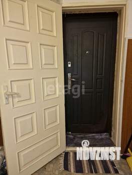 4-к квартира, вторичка, 100м2, 1/1 этаж