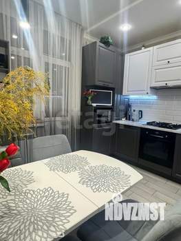 2-к квартира, вторичка, 57м2, 2/18 этаж