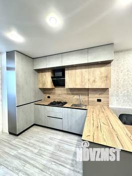 2-к квартира, вторичка, 64м2, 9/17 этаж