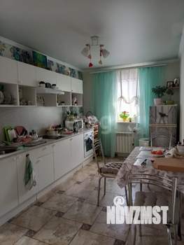 2-к квартира, вторичка, 60м2, 2/2 этаж