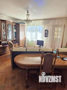 4-к квартира, вторичка, 120м2, 5/7 этаж