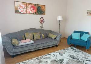 2-к квартира, вторичка, 75м2, 4/10 этаж