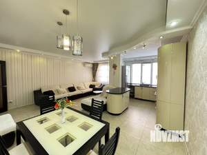 2-к квартира, вторичка, 68м2, 1/16 этаж