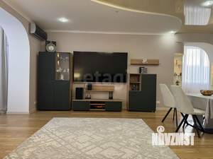 3-к квартира, вторичка, 100м2, 8/10 этаж