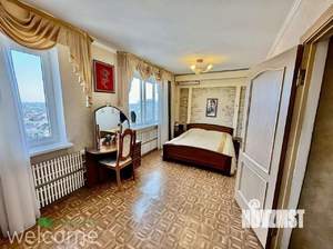 4-к квартира, вторичка, 84м2, 9/9 этаж