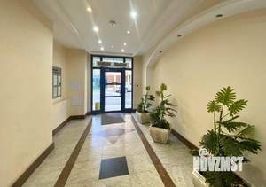 3-к квартира, вторичка, 306м2, 1/18 этаж