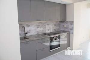 2-к квартира, вторичка, 62м2, 12/16 этаж