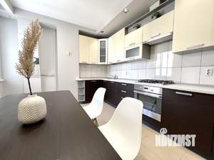 2-к квартира, вторичка, 71м2, 8/10 этаж