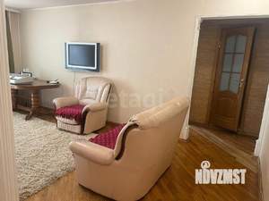 3-к квартира, вторичка, 64м2, 2/9 этаж