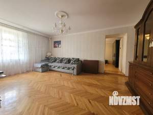 3-к квартира, вторичка, 85м2, 2/5 этаж