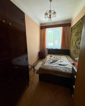 2-к квартира, вторичка, 43м2, 1/3 этаж