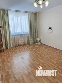 4-к квартира, вторичка, 95м2, 8/10 этаж