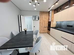 2-к квартира, вторичка, 68м2, 7/8 этаж