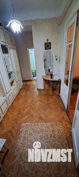 2-к квартира, вторичка, 61м2, 4/4 этаж