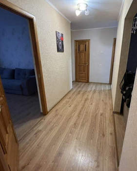 3-к квартира, вторичка, 76м2, 9/10 этаж