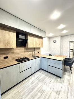 2-к квартира, вторичка, 64м2, 9/17 этаж