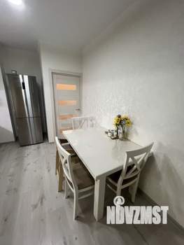 2-к квартира, вторичка, 55м2, 9/18 этаж