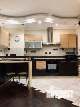 2-к квартира, вторичка, 69м2, 12/13 этаж