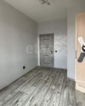 2-к квартира, вторичка, 58м2, 8/14 этаж