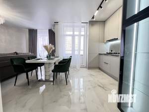2-к квартира, вторичка, 74м2, 9/18 этаж