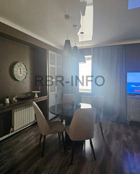 3-к квартира, вторичка, 118м2, 3/3 этаж