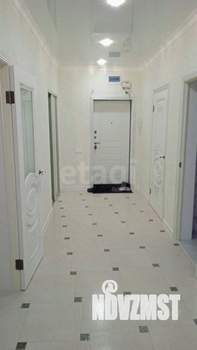 4-к квартира, вторичка, 104м2, 14/18 этаж