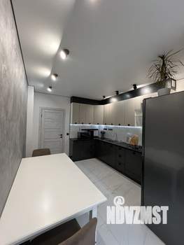 2-к квартира, вторичка, 60м2, 1/9 этаж