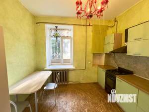2-к квартира, вторичка, 46м2, 1/2 этаж